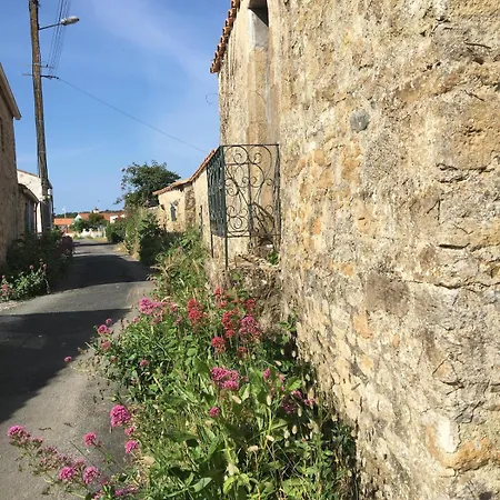 Ferienhaus Le Quoin - Charmante Maisonnette - Plage, Marais Talmont-Saint-Hilaire